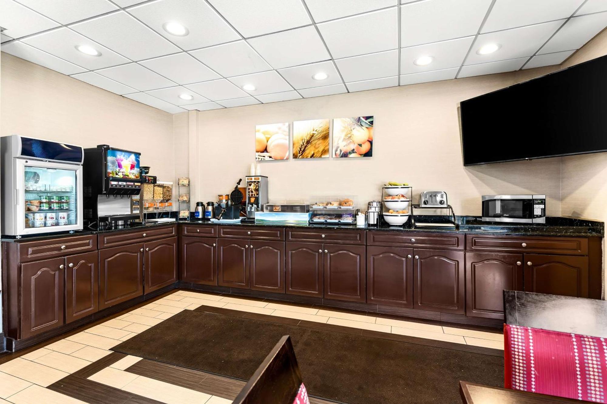 Surestay Plus By Best Western Reading North Exterior foto